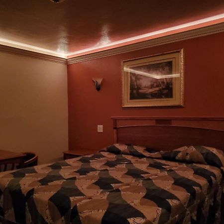 Deluxe Motel, Los Angeles Area Downey Εξωτερικό φωτογραφία